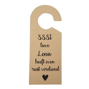 Houten deurhanger met naam